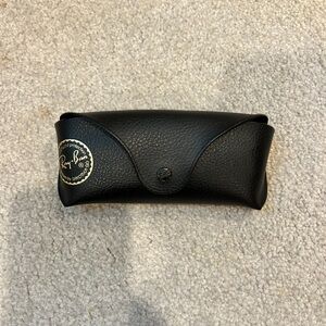 Ray-Ban sunglasses cases (2)